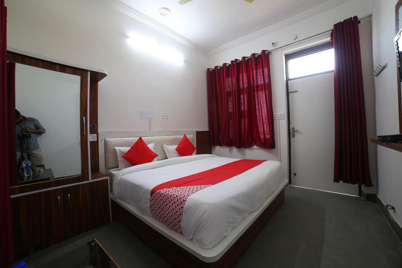 Oyo 37077 Hotel Rawat Ajmer Esterno foto