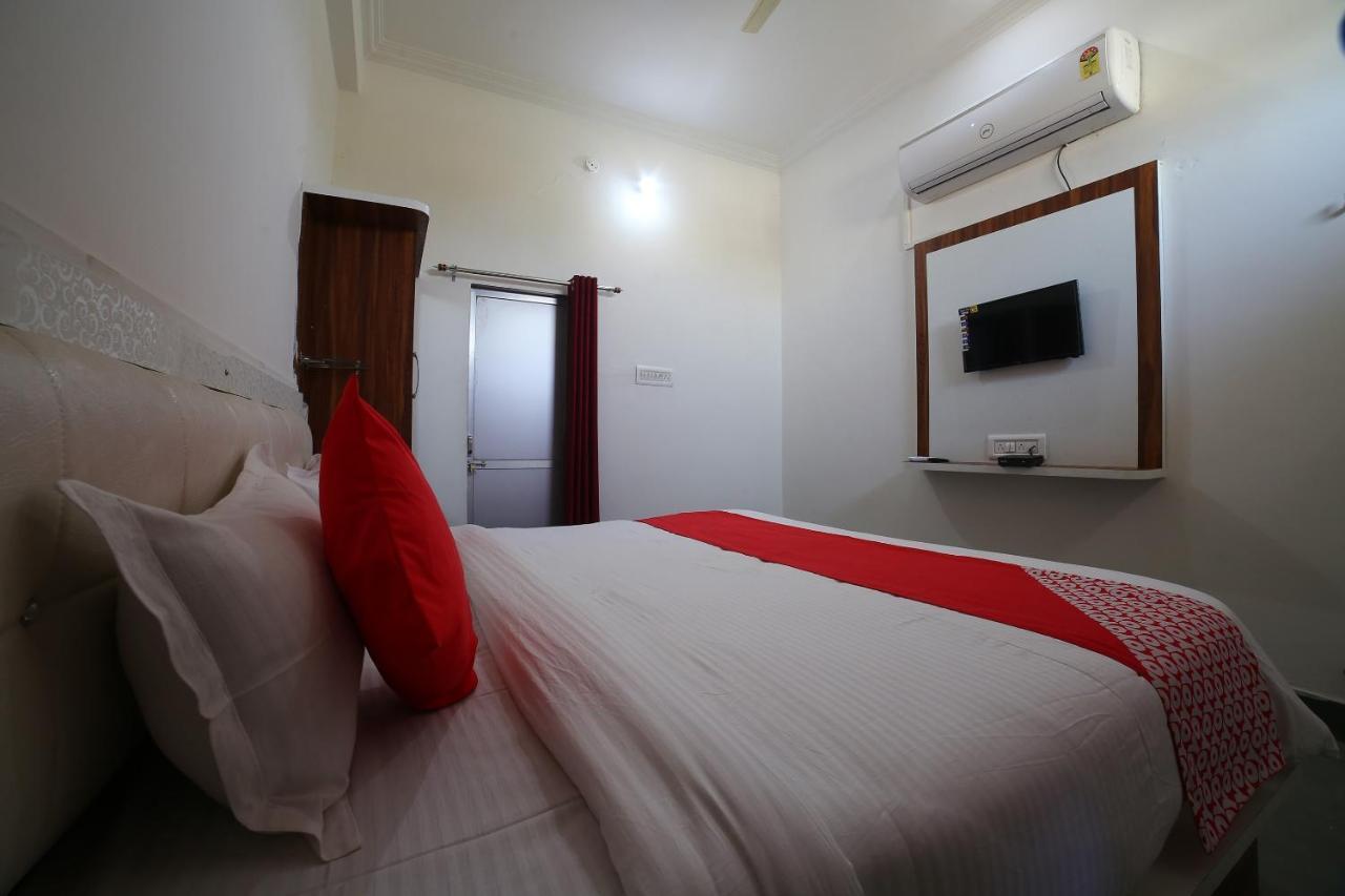 Oyo 37077 Hotel Rawat Ajmer Esterno foto